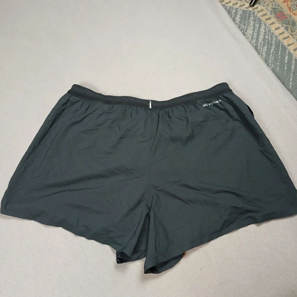 NEW‎ Lot of 2 -Men's Nike Racing Shorts Dri-Fit ADV XXL Black / DSG XXL Tank Top